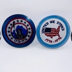 Vintage 1776-1976 Bicentennial American USA Lucite Paperweight